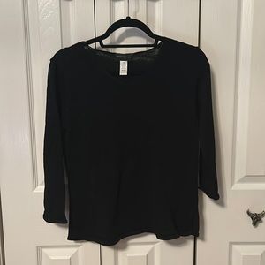 Black 3/4 sleeve top